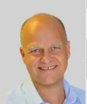 Dr. Urs Karkoschka